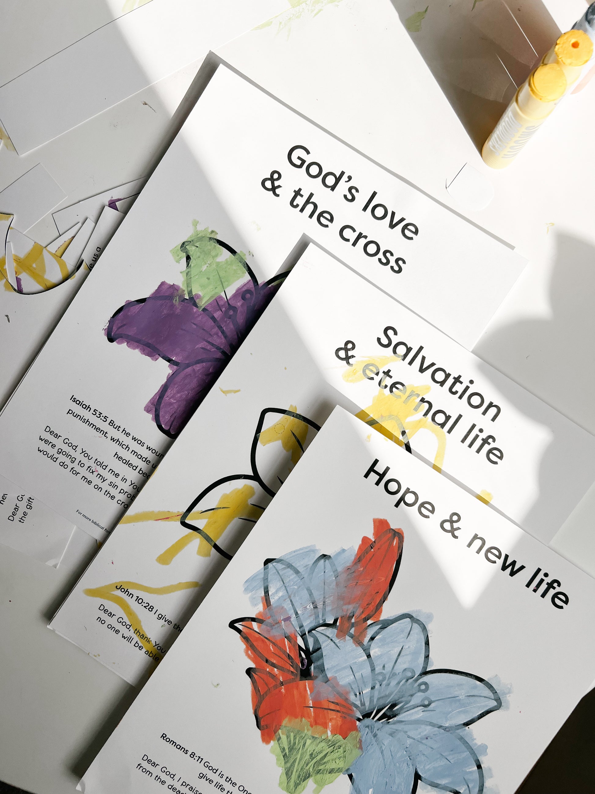 Set of Christian verses and prayers to help  toddlers and kids learn the significance of Jesus' death and resurrection