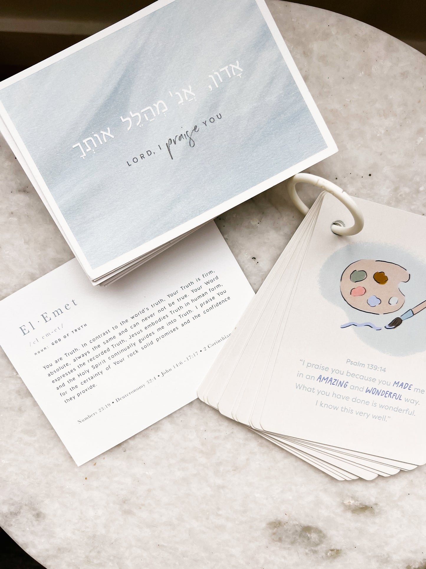 Spend your devotional time with your child with these mommy and me devotional scripture prayer card flash cards.